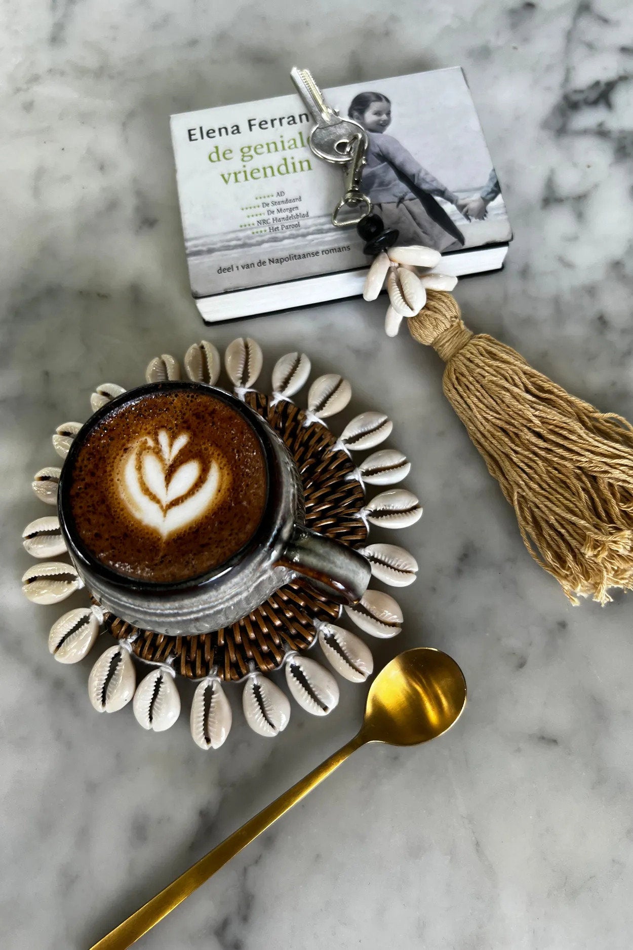 De Cowrie Kwast Sleutelhanger - Mocca - Afbeelding 2